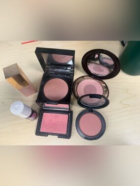 Blush bundle